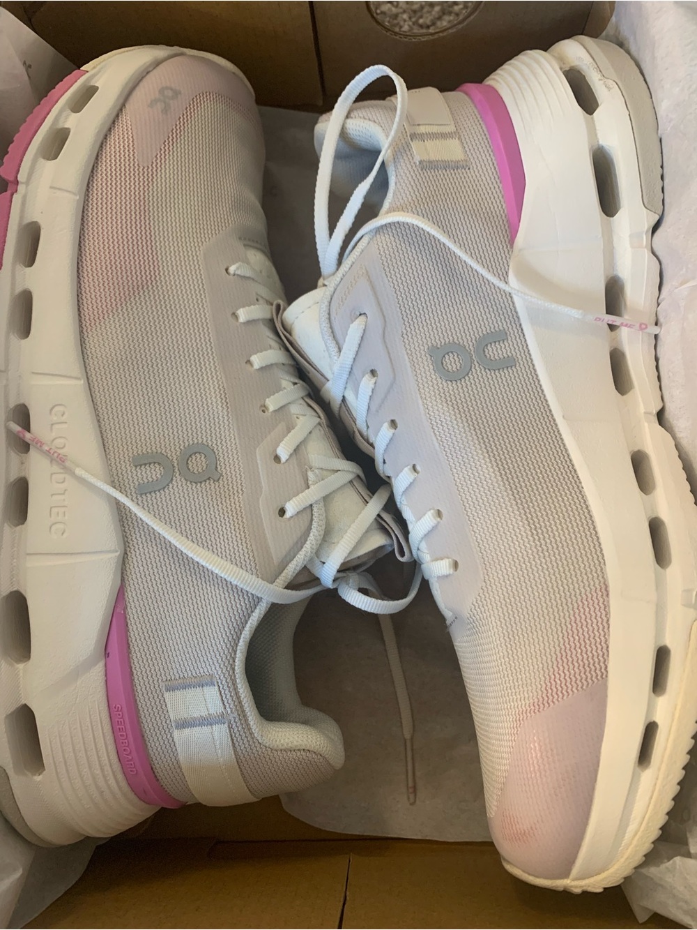 OnCloud Cloudnova Form 2 Pink - Picture 11 of 13